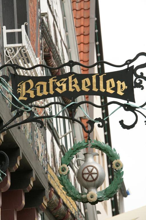 Ratskeller Wiedenbrueck Rheda-Wiedenbrueck Exterior photo